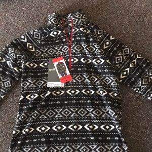 Eddie Bauer new fleece quarter zip sweater